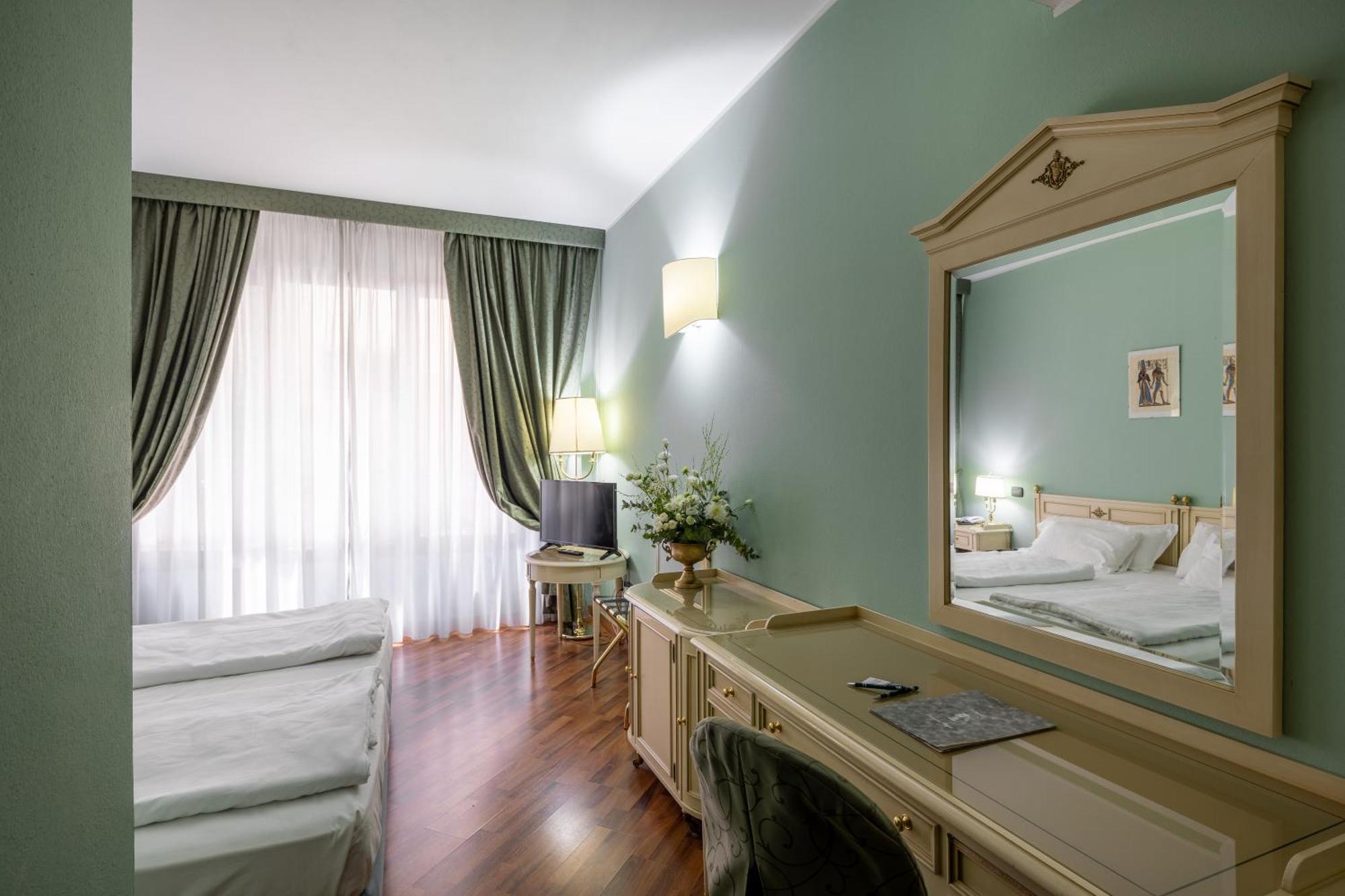 Hotel Lucrezia Borgia Ferrara Dış mekan fotoğraf
